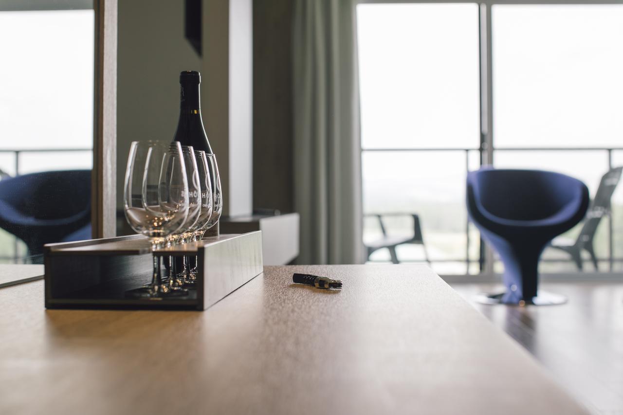 Hotel Du Domaine, Centre De Villegiature Et De Congres Тетфорд Майнс Екстериор снимка