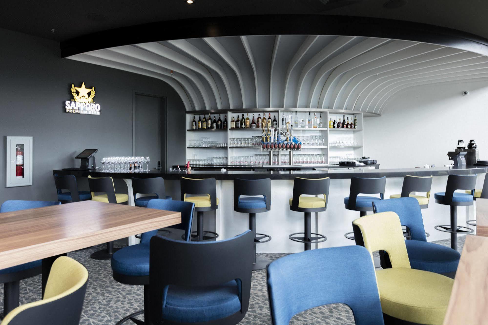 Hotel Du Domaine, Centre De Villegiature Et De Congres Тетфорд Майнс Екстериор снимка